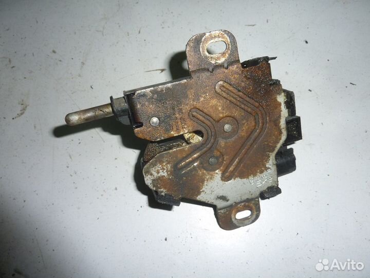 Ford focus 1 замок капота