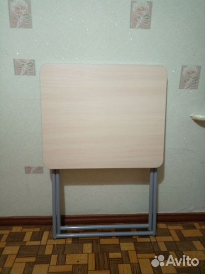 Столик складной