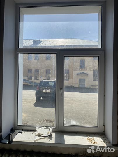 Окна пластиковые б/у