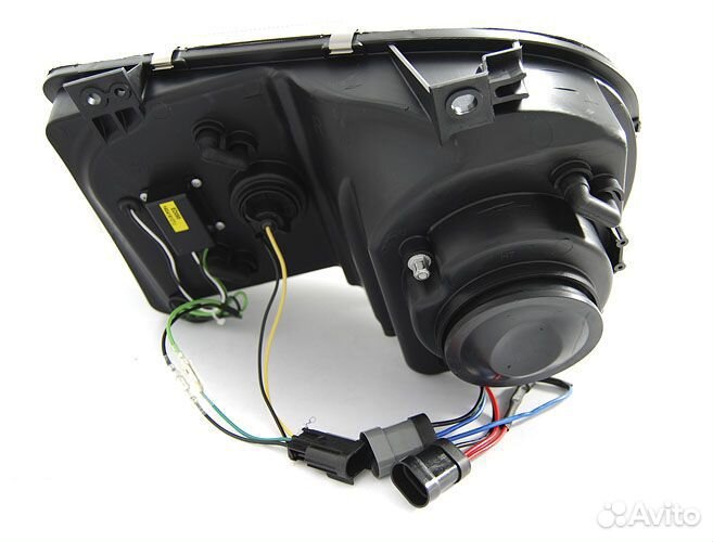 Фары Chrysler 300C (04-10) lpch21