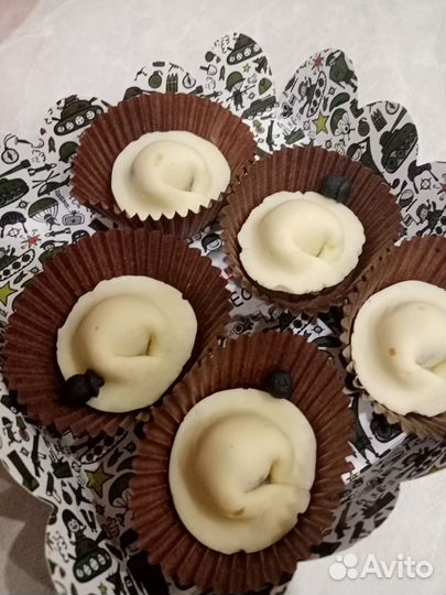 Инструменты из шоколада