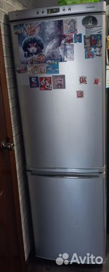 Холодильник samsung