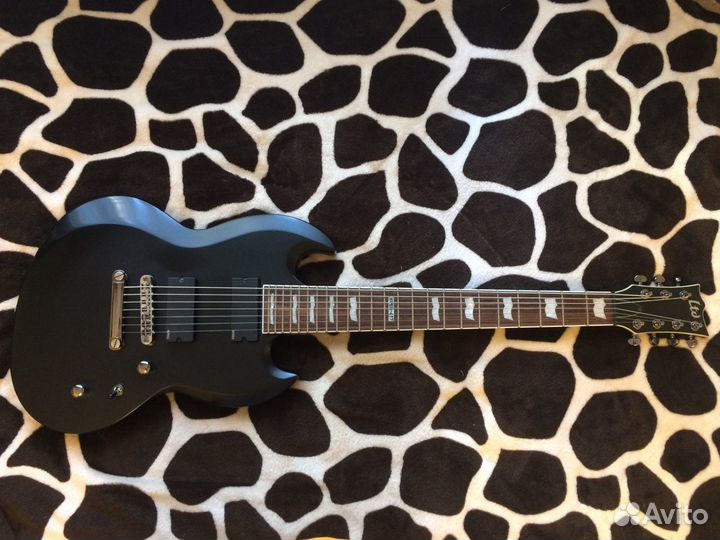 Esp ltd viper deals 417