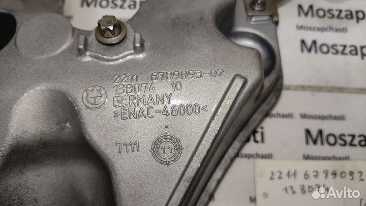 Несущий кронштейн двигателя Левый бмв