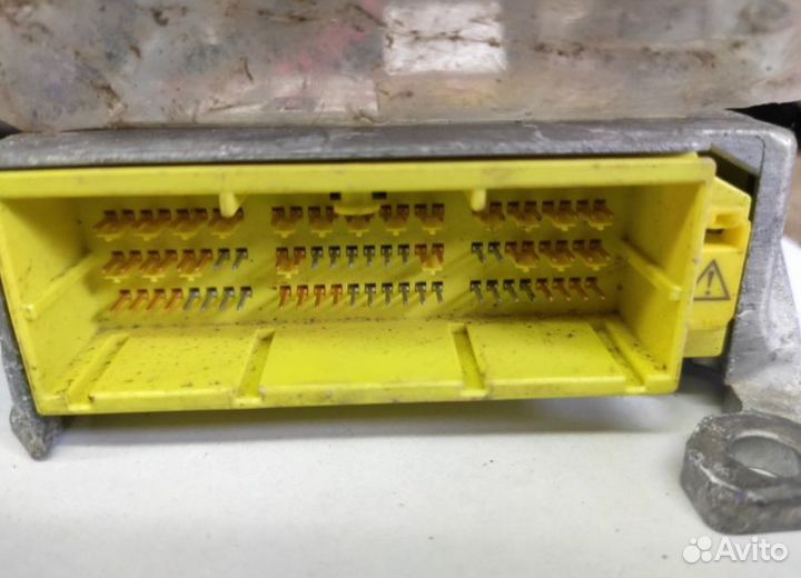 Блок управления airbag 89170-58080 Toyota Alphard