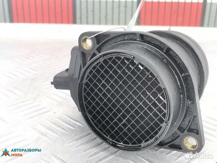 Расходомер воздуха Fiat Stilo 2005 46811122