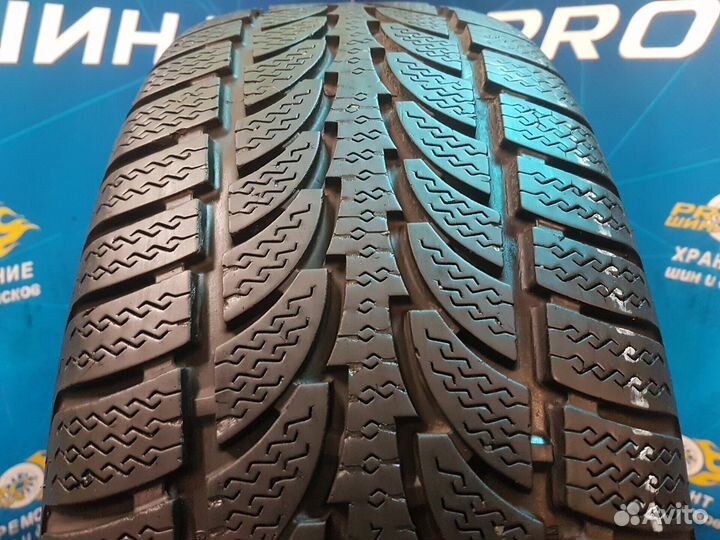 Nokian Tyres WR SUV 255/70 R16