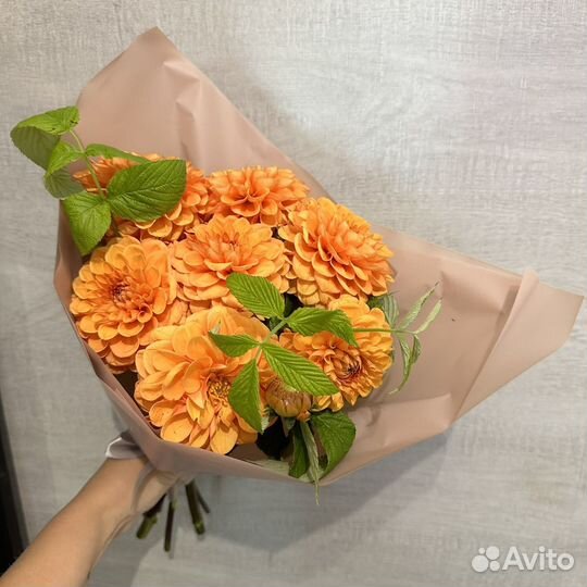 Букет из георгин