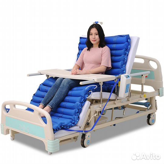 Медицинская кровать для лежачих больных BLY-1