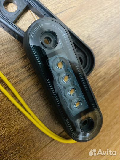 Указатель габаритов ft073