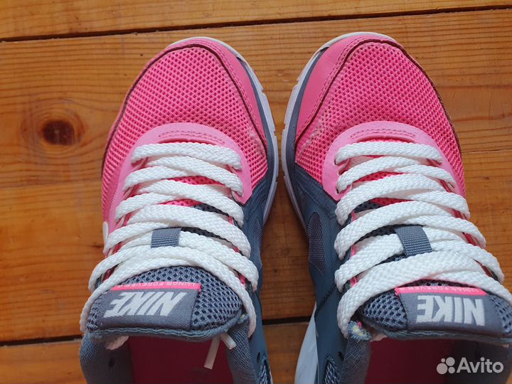 Кроссовки nike