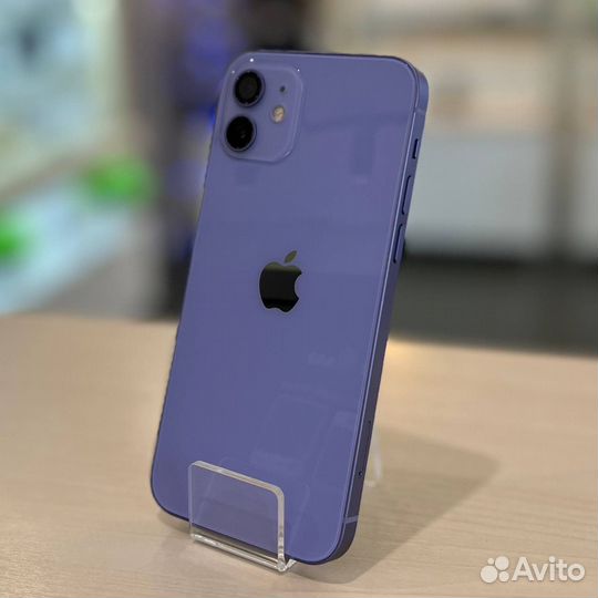 iPhone 12, 64 ГБ