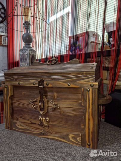 Сундук деревянный под старину. В наличии
