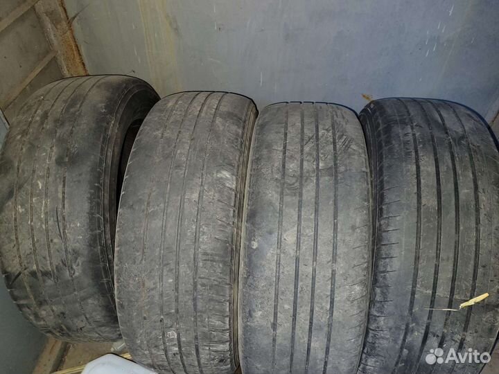 Yokohama AVS S/T type-1 V801 215/60 R16