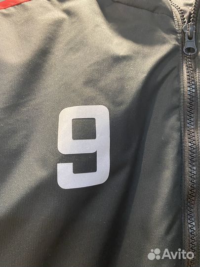 Пуховики жфк Звезда 2005