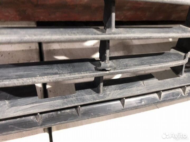 Решетка Toyota Hilux