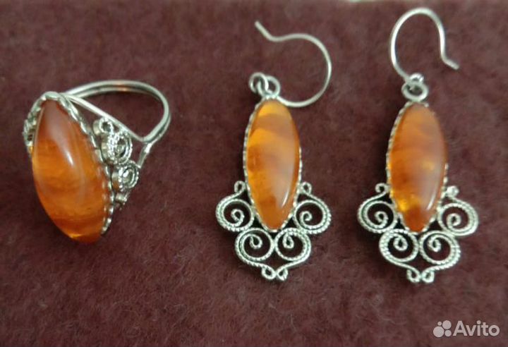Набор украшений. Янтарь, скань. Винтаж СССР