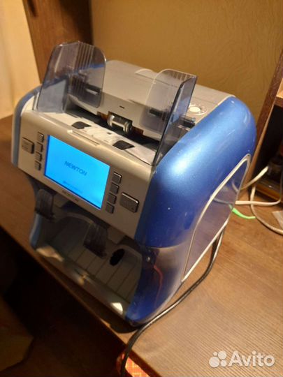 Счётчик банкнот Kisan newton pf plus(z)