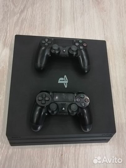 Sony playstation 4 PS4 pro 1tb с играми