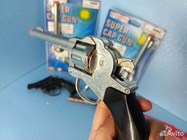 Револьвер пугач С пистонами металлический