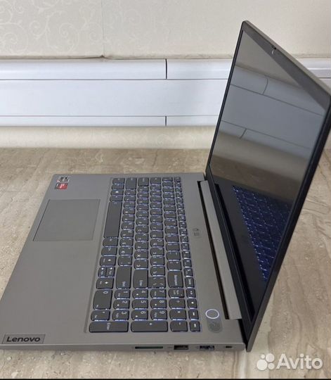 Lenovo