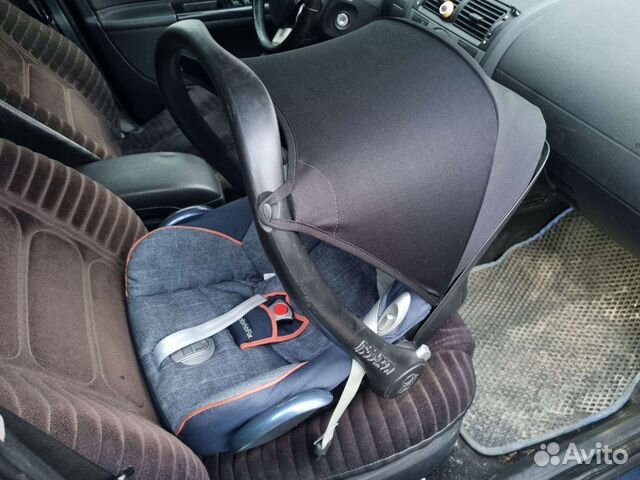 Автокресло Maxi Cosi Cabrio fix под isofix