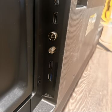 Телевизор TSL 55 дюймов