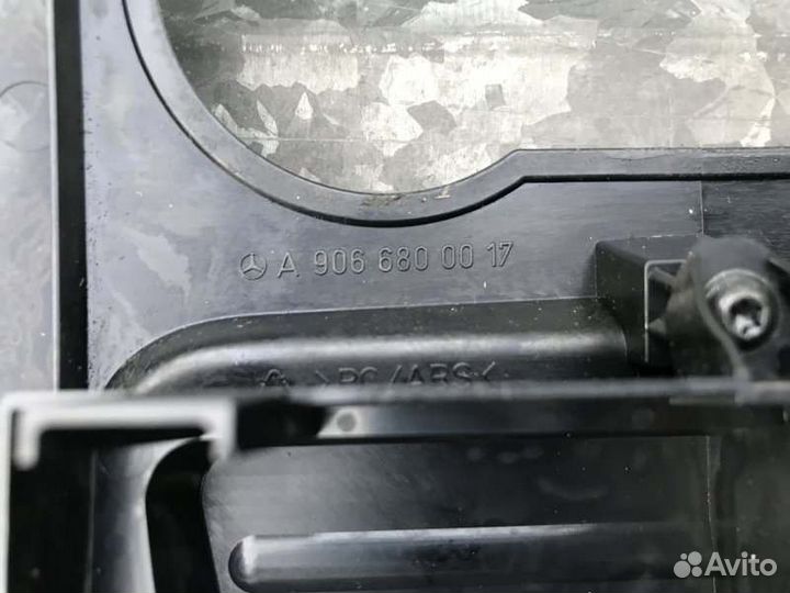 Накладка на торпедо передняя Mercedes Sprinter