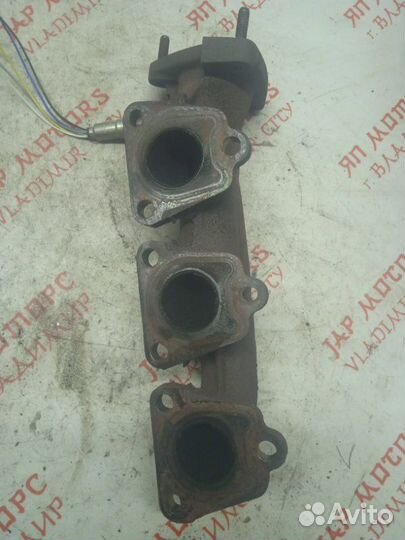 Выпускной коллектор левый Audi A6 4F AUK 2006