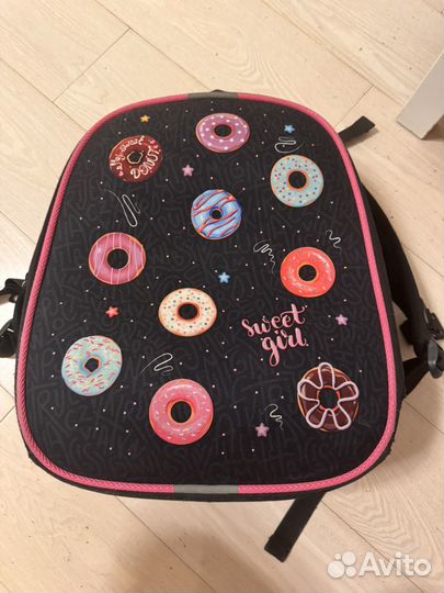 Рюкзак школьный
