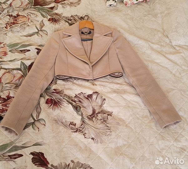 Пальто женское rinascimento xs