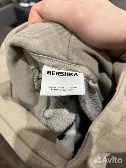 Худи bershka