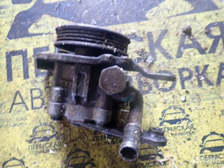 Гур для Nissan March K11