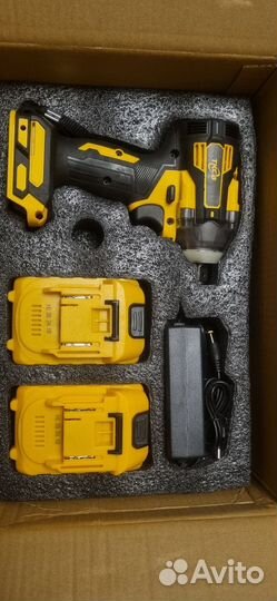 Ударный гайковерт аккумуляторный