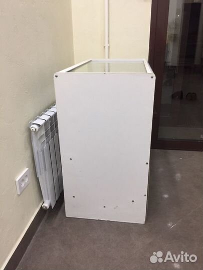 Прилавок, витрина. Прикассовая зона