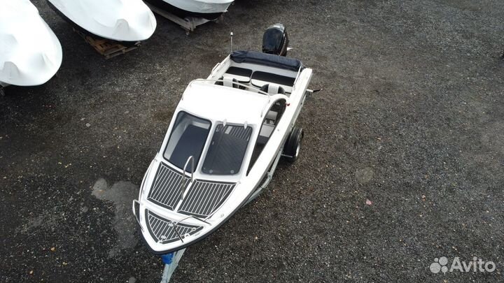 Катер Phoenix 530HT