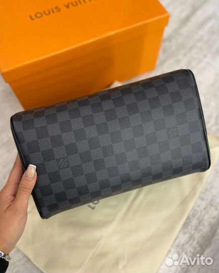 Косметичка мужская Louis Vuitton