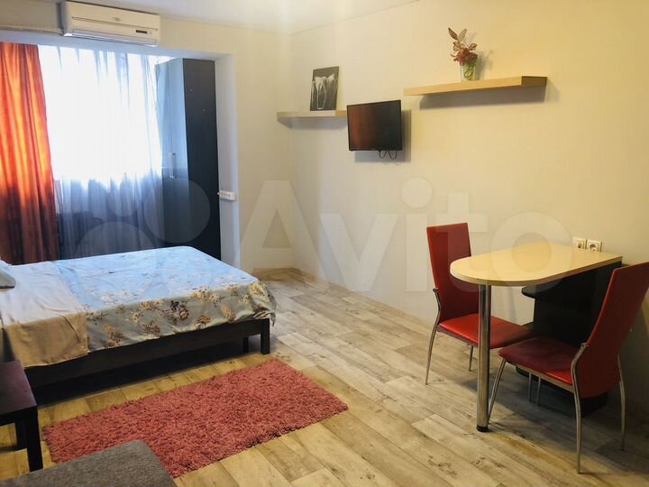 Квартира-студия, 36 м², 1/9 эт.