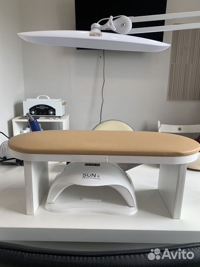 Подставка для рук маникюрная