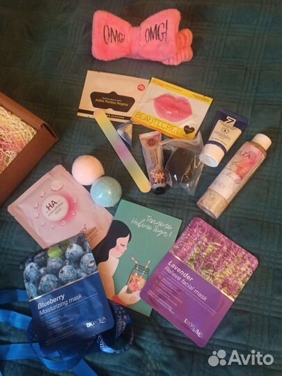 Набор подарочный новогодний подруге косметический