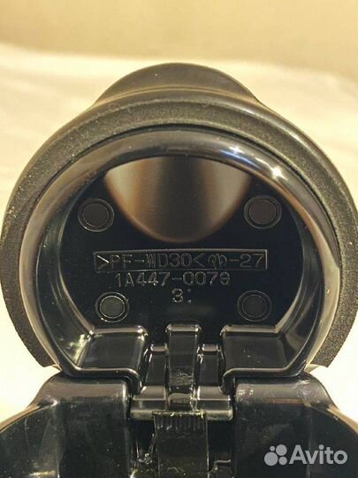 Новая пепельница оригинал Toyota 1A447-007G