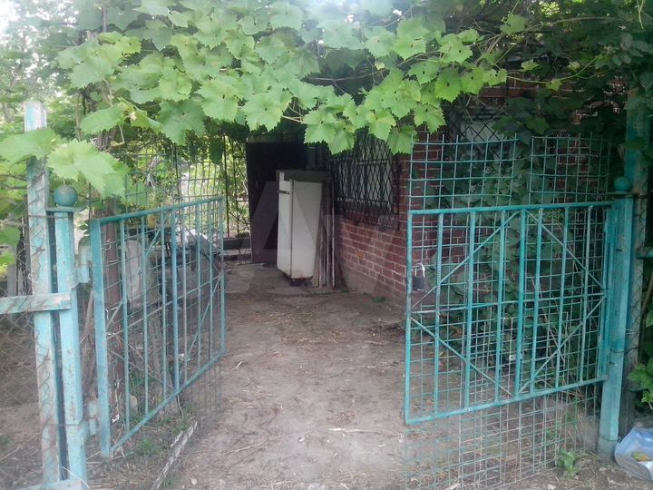 Дом 25 м² на участке 5 сот.