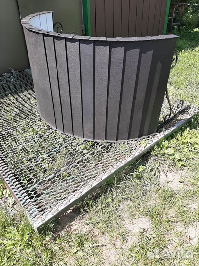 Козырек над входной дверью