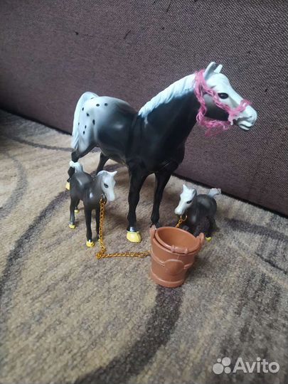 Лошадь игрушка