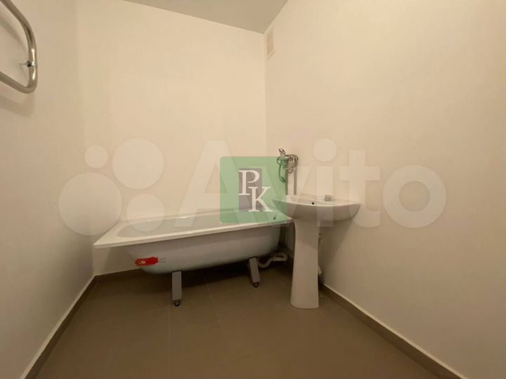 2-к. квартира, 71 м², 3/9 эт.
