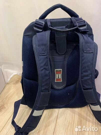 Портфель школьный для мальчика