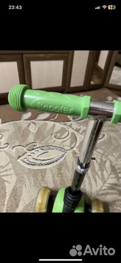 Детский самокат scooter трехколесный