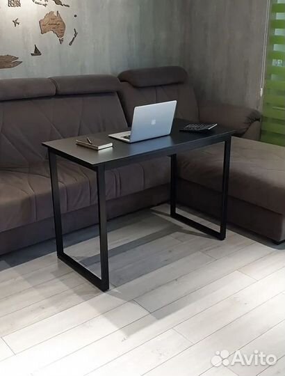 Компьютерный стол новый