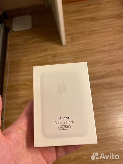 Apple magsafe battery pack