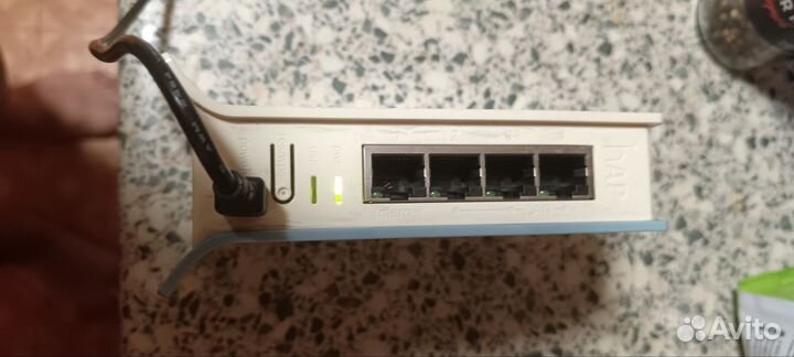 Маршрутизатор mikrotik rb941-2nd-tc hap lite